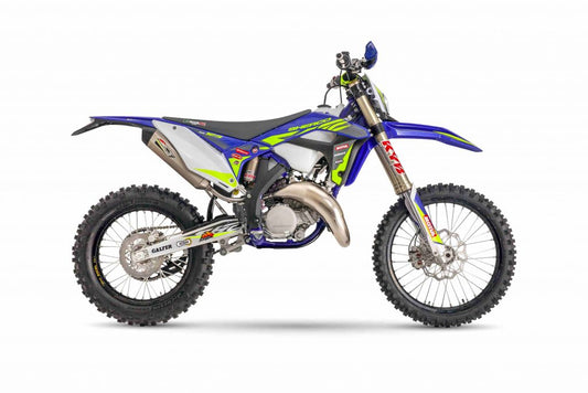 125 SE FACTORY -23